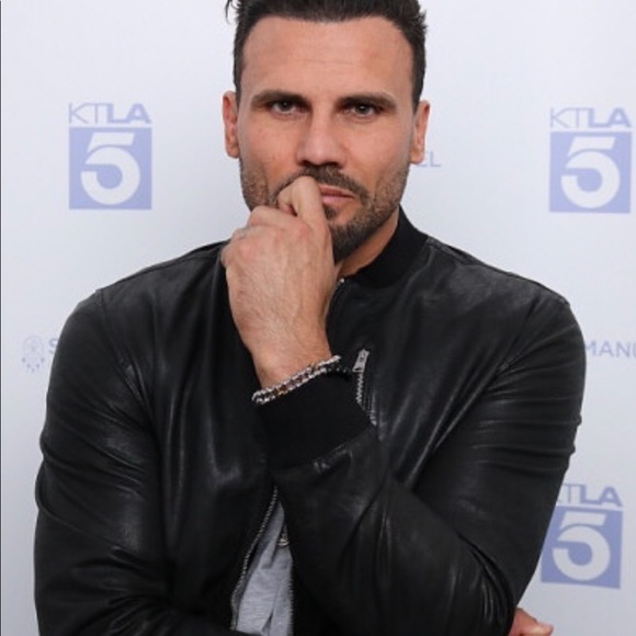 Meet your Posher, Jeremy - Picture 6 of 16